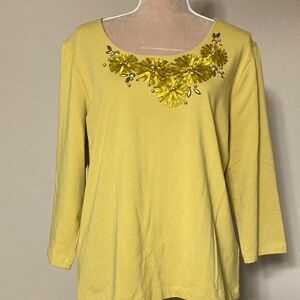⭐️⭐️ Mustard Yellow Embellished Women's Top by Ruby Rd. - size Large